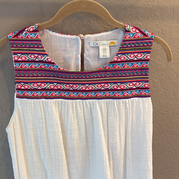 C&C California White Dress with Vibrant Patterned Neckline. NWOT - Picture 3 of 8